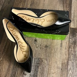 New Sam Edelman black patent flats size 8